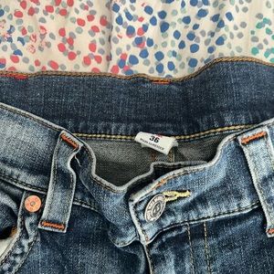 I am selling a used True Religion Jeans.